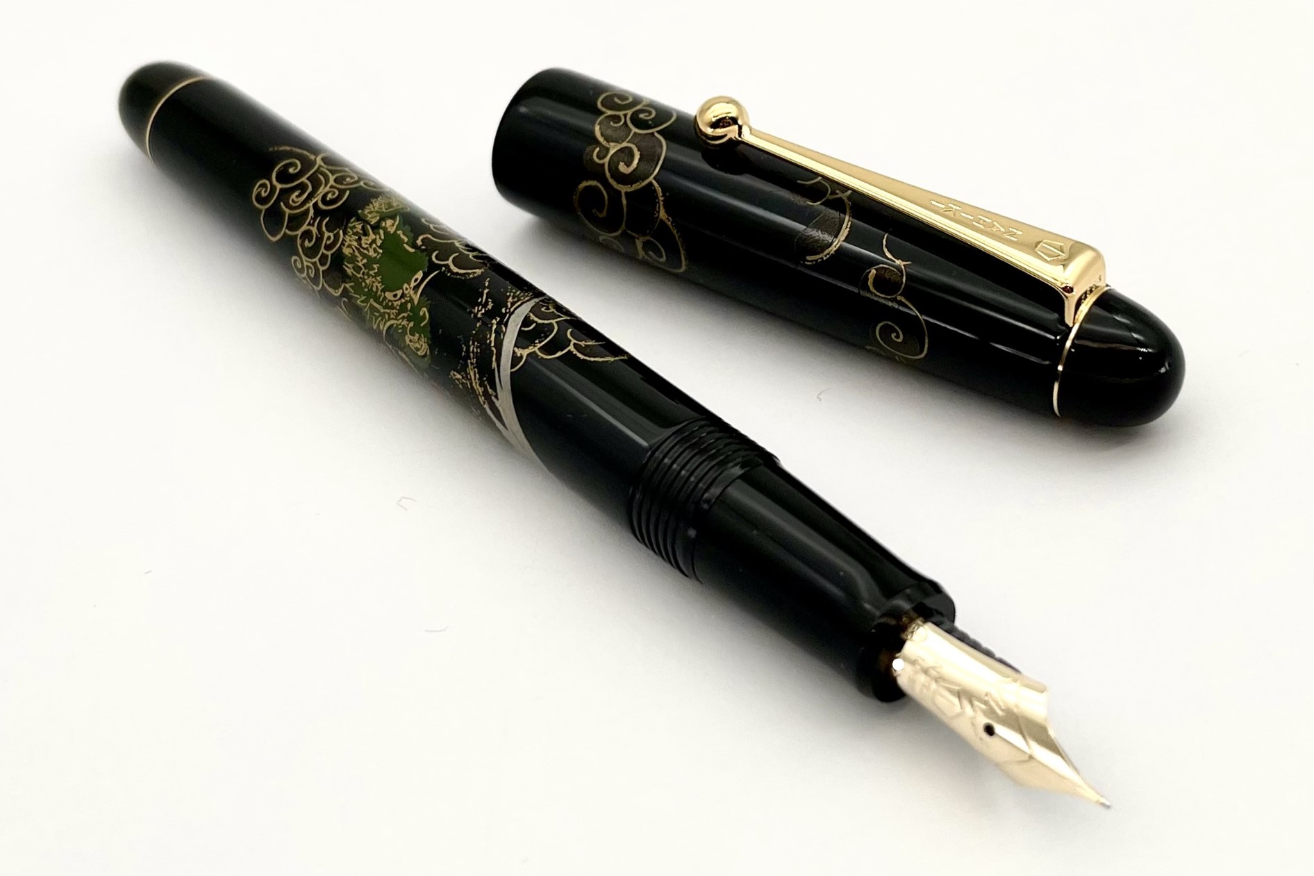 NamikiNipponArtMakieMtFujiDragonFP_E